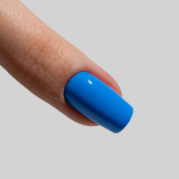 Esmalte-Semipermanente-112-malibu-azul-intenso-7-ml-musa-nails-2 (1) COLECCION MALIBU