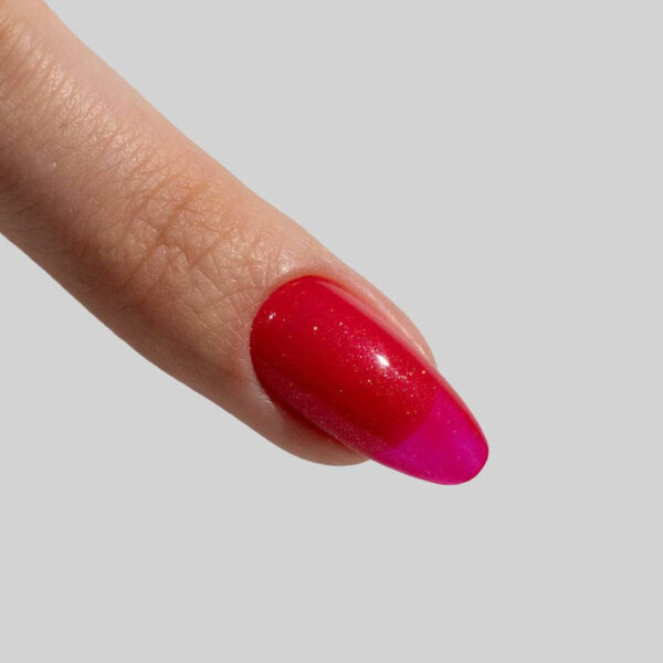 ESMALTE SEMIPERMANENTE 005 MUST HAVE - ROJO MICROGLITTER