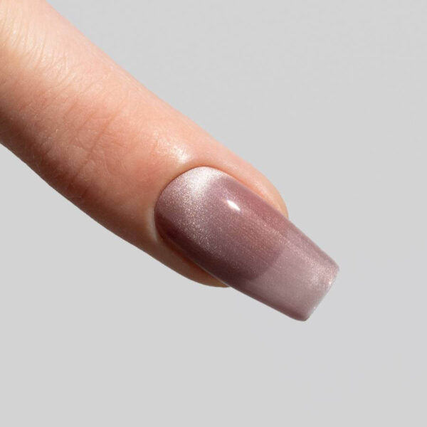 esmalte-semipermanente-cat-eye-bronce-musa-nails-006-una ESMALTE SEMIPERMANENTE CAT EYE 006