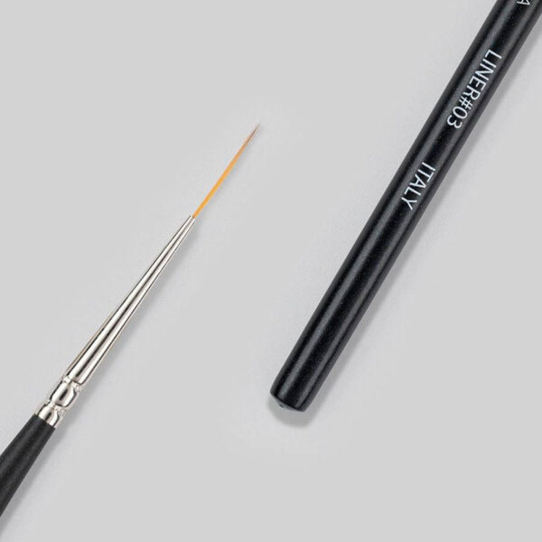 PINCEL LINER 03
