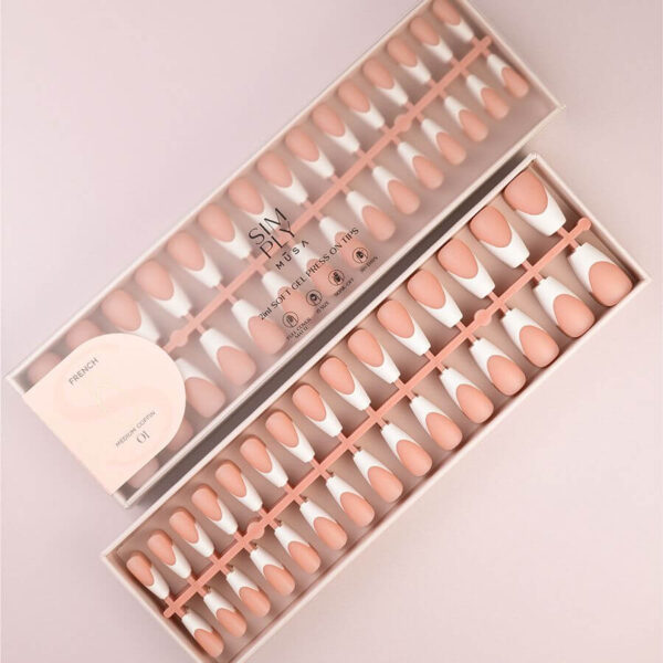 TIPS SOFT GEL FRENCH COFFIN MEDIA NUDE