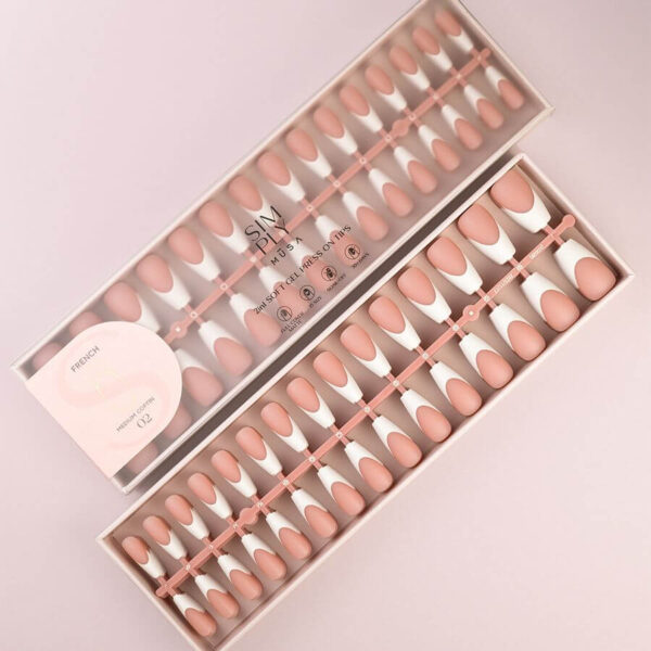 TIPS SOFT GEL FRENCH COFFIN MEDIA COVER NUDE