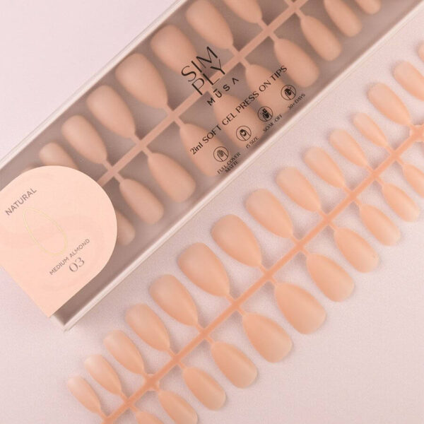 tips-soft-gel-press-on-natural-almendra-media-03-pink-sand-240-simply-musa TIPS SOFT GEL NATURAL ALMENDRA MEDIA PINK SAND
