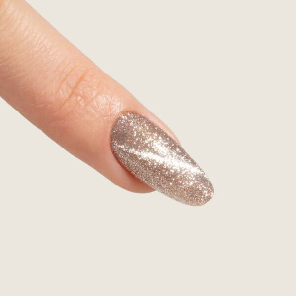 cat-eye-oro-semipermanente-iman-efecto-ojo-de-gato-una CAT EYE GOLD